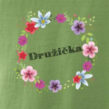 Družička s květy