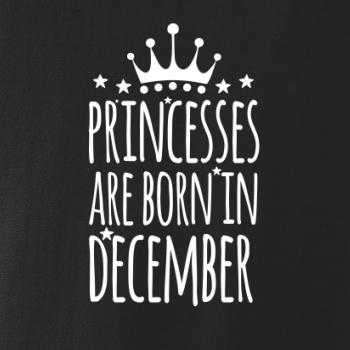 Princesses are born in December
