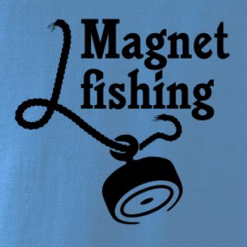 Magnet fishing