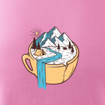 Hrnek plný výletování