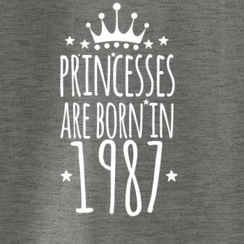 Princesses are born in 1987