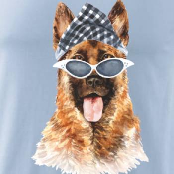 German shepherd se šátkem