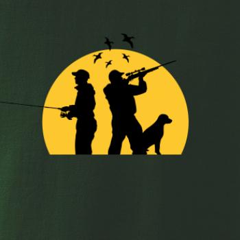 Lovec při západu slunce