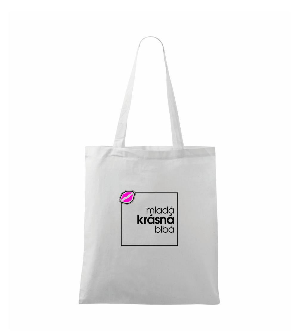 Mladá, krásná, blbá ve čtverci