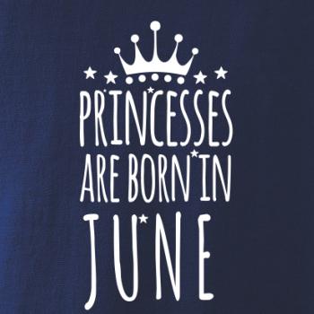 Princesses are born in June
