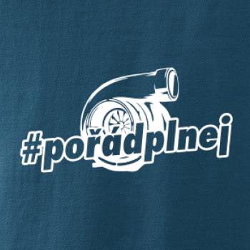 Pořád plnej