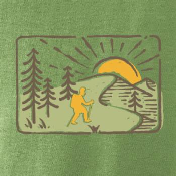 Nordic walking v přírodě