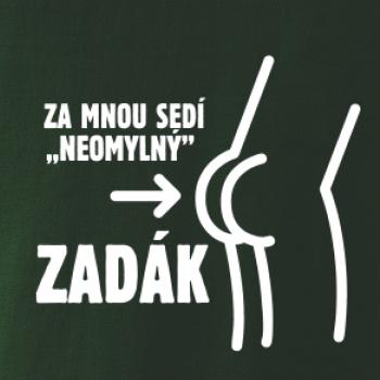 Za mnou sedí zadák