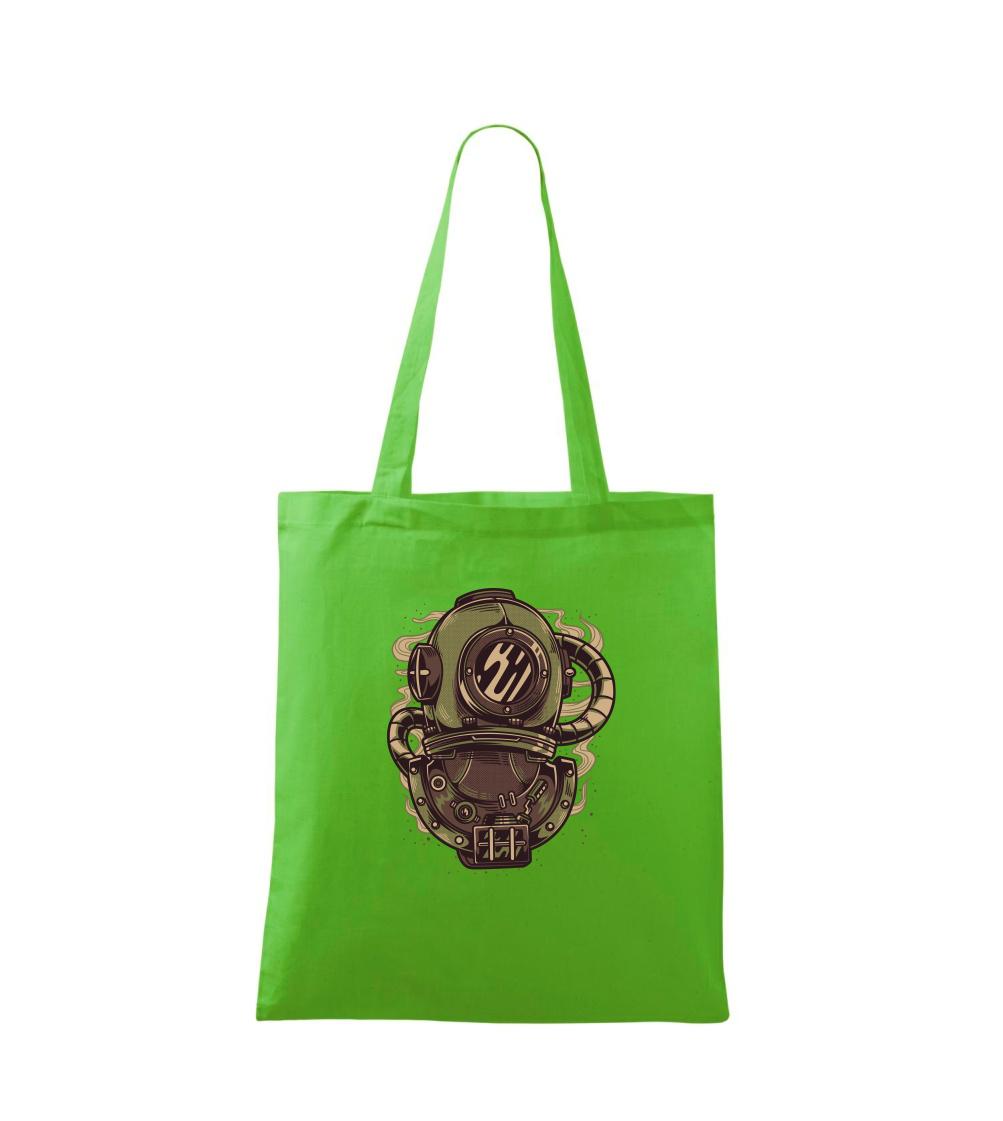 Starý potapěčský skafandr