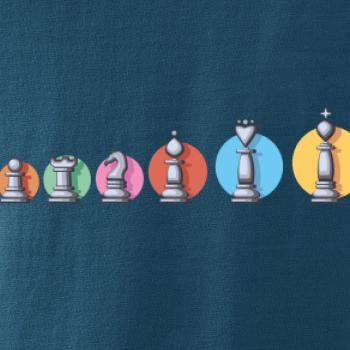 Šachy v řadě barevné