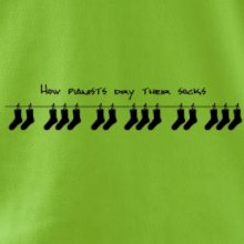 How pianists dry their socks