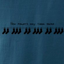 How pianists dry their socks