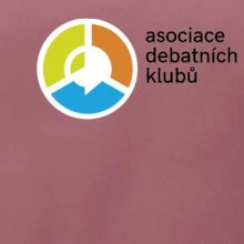 Asociace debatních klubů logo s textem