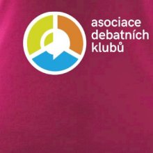 Asociace debatních klubů logo s textem