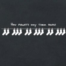 How pianists dry their socks