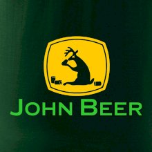 John Beer jelen s pivem