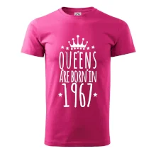Queens are born in 1967