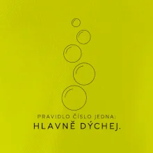 Hlavně dýchej pět stoupajících potápěčských bublin