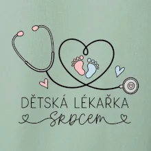 Dětská lékařka srdcem - stetoskop a dětské stopy