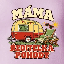 Máma ředitelka pohody rodinné kempování s karavanem