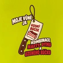 Vůně nafty dýmu a uzeného bůčku