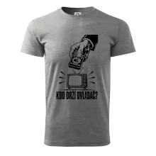 Kdo drží ovladač?