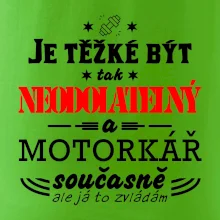 Je těžké být tak neodolatelný - motorkář