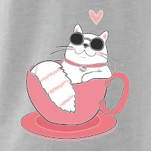 Hustá kočka v hrníčku