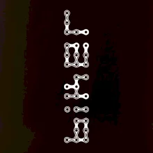 Biker nápis na výšku řetěz