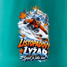 Listopadový lyžař král zasněžených svahů