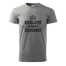 Králové se rodí v červenci