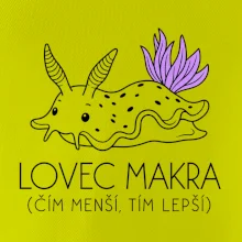 Lovec makra nahožábrý mořský plž s fialovými žábrami
