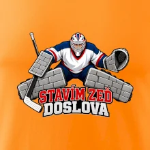 Hokejový brankář staví zeď