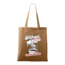 Nejlepší guláš vaří děda