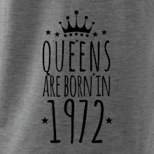 Queens are born in 1972