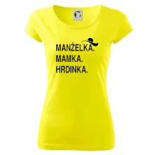 Manželka mamka hrdinka