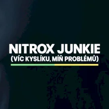 Nitrox junkie zelenožlutá linka pod nápisem