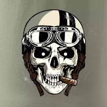 Motorkářská helma a doutník