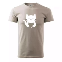 Kočka drží srdce