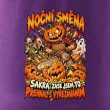 Noční směna dýňáka s motorovou pilou