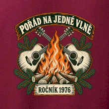 Pořád na jedné vlně