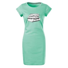 Knihy černobílé na sobě