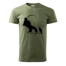 Rybář tahající rybu