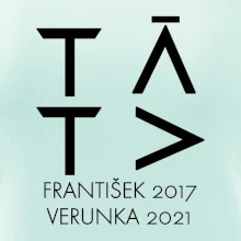 Táta v geometrickém fontu se jmény