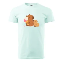 Kapybara se zmrzlinou