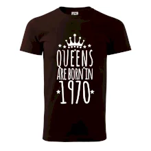 Queens are born in 1970