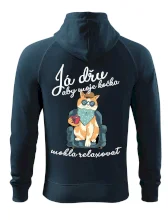 Já dřu, aby moje kočka mohla relaxovat