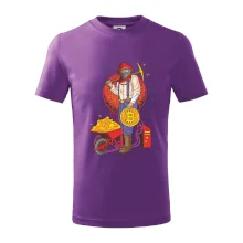 Horník těží bitcoiny