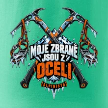 Alpinista se zbraněmi z oceli