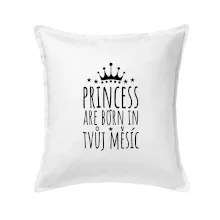 Princesses are born in (vlastní nápis měsíc narození)